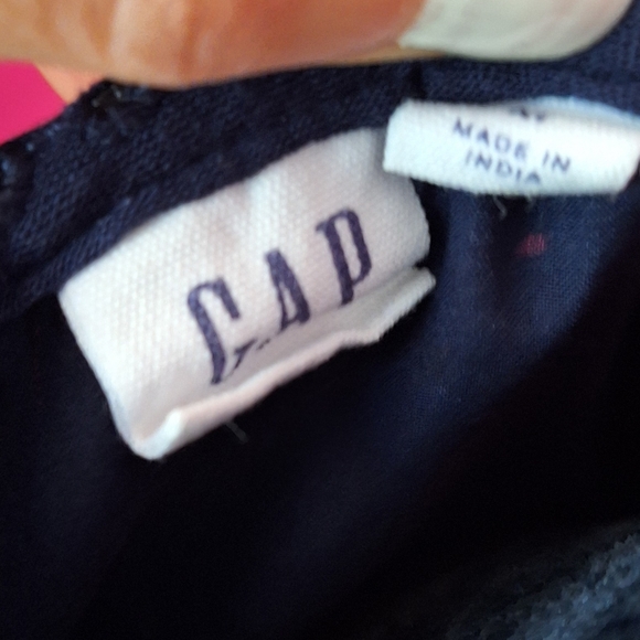 COPY - Gap navy sleeveless eyelet top women's Medium - Picture 2 of 8